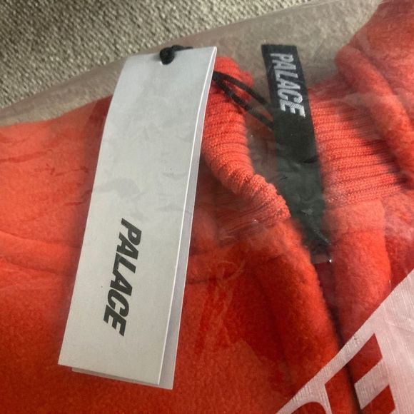 💛 HOST PICK 💛PALACE THERMA ZIP HOOD ORANGE - Picture 4 of 6